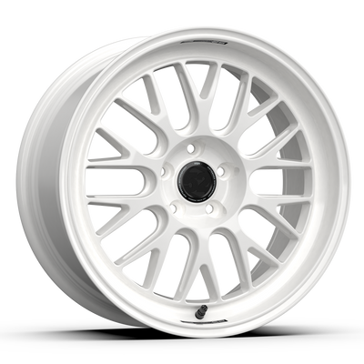 fifteen52 Roue Holeshot RSR 19x9.5 5x114.3 38mm ET alésage central 73.1mm - blanc Rally