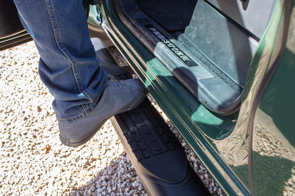 Raptor Series Oval Running Boards Black Textured Aluminum - Part# 2007-0589BT — 2005-2026 Nissan Frontier