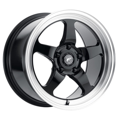 Forgestar D5 Drag 18x5 / 5x120.65 BS / ET-10 / 2.6 noir brillant / lèvre taillée au diamant alésage 78.1
