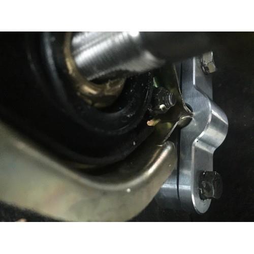 BLOX Coussinet de levier de vitesses plein en aluminium usiné 2 pièces 88-00 Civic/CRX 90-01 Integra