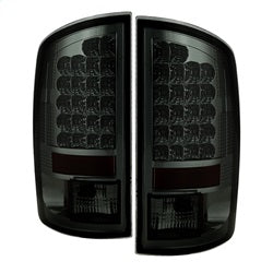 Spyder Feux arrière à DEL — fumé — pour certains camions Dodge (5002594)
