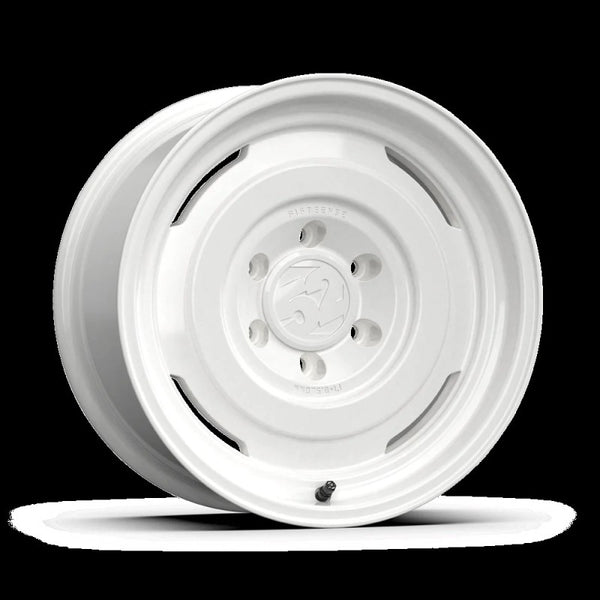 fifteen52 Roue Analog HD 16x7.5 6x139.7 0mm ET alésage central 106.2 - blanc Classic
