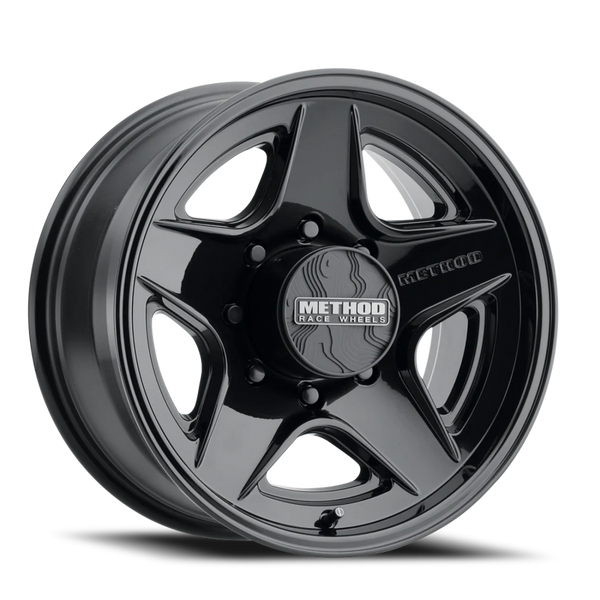 Method MR319 18x9 18mm Offset 8x6.5 BP 130.81mm CB Gloss Black Wheel