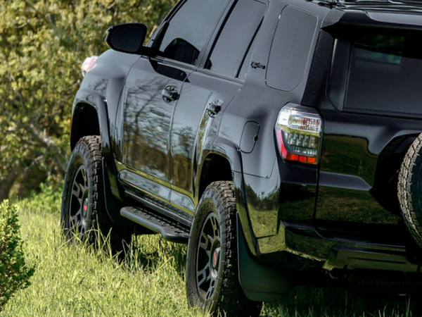 Cali Raised 10-24 Toyota 4Runner Step Ed Bolt On Rock Sliders - Kick Out/PowderCoat Plate/Pwdr