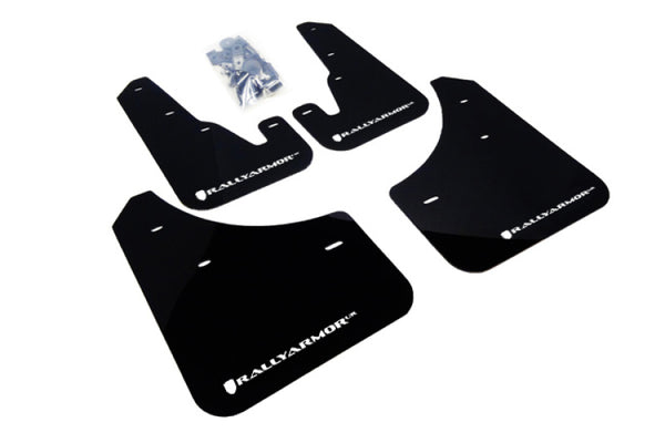 Rally Armor Garde-boue UR 04-09 Mazda3/Speed3 - noir avec logo blanc