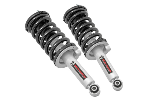 Rough Country Paire de jambes de force assemblées | 6 po | Nissan Titan 4WD (2004-2015)