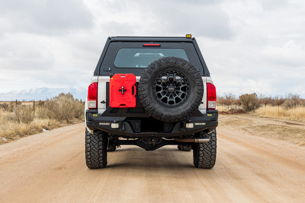 Smittybilt Pare-chocs arrière — 2016-2023 Toyota Tacoma