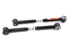 UMI Performance Bras de suspension réglables sur le véhicule - polyuréthane/Roto-Joint 05-14 Ford Mustang