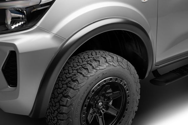 Husky Liners Fender Flares OE-Style 4Pc Set — 2021-2025 Nissan NP300 (2807912)