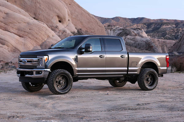 Fabtech Radius Arm Lift System — 4" Lift — 2017-2022 Ford F-250 Super Duty / F-350 Super Duty (K2289DL)