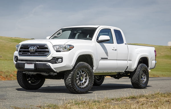 ReadyLift Suspension Lift Kit — 1.5" Lift (62-55310)