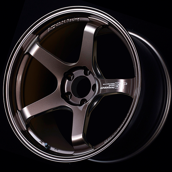 Advan Roue GT Beyond 18X9.5 / +22 déport / 5x120 BC / +22mm alésage / bronze cuivre Racing