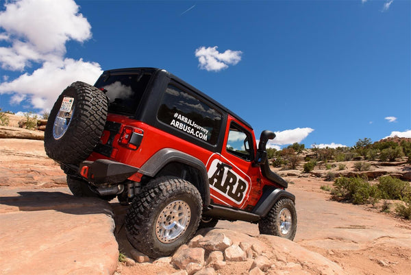 ARB Rock Sliders Step Nerf Bar — 2018-2022 Jeep Wrangler (4450250)