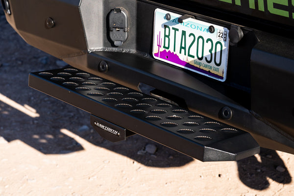 Raptor 2" Receiver Sawtooth Step Aluminum Black