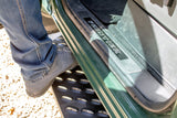 Raptor 2004-2021 Frontier Crew Cab 6.5In Sawtooth Slide Track Running Boards Black Txt Alum