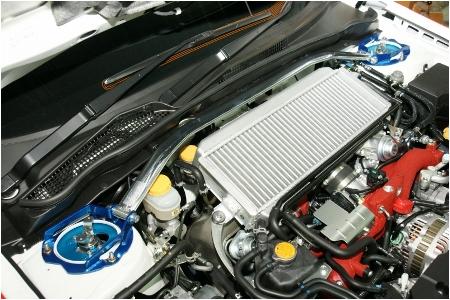 Cusco Barre de renfort de tourelles OS avant GH8-GRB GVB SH5 FORESTER Impreza WRX/STi