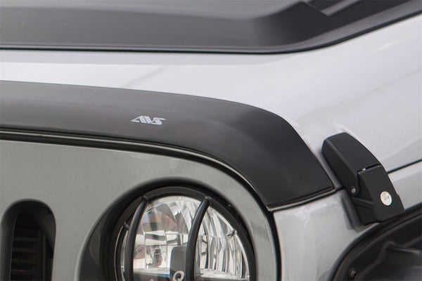 AVS Low Profile Aeroskin - Smoke (AV322156)
