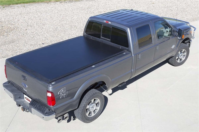 Access Couvre-caisse enroulable Lorado 2017 Ford F250 / F350 avec caisse de 8 pi (roues arrière jumelées incluses)