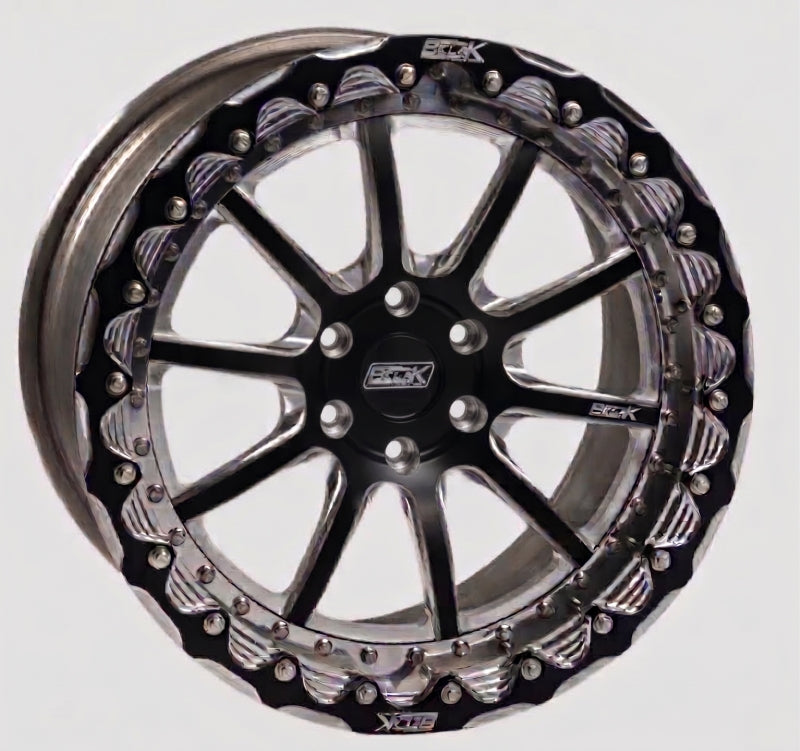 Belak Roue 17x10.5 / espacement arrière 8.25 po / 6x135mm / plateau de montage bas / Series 4 - bloque-talon simple avec rebord en billette