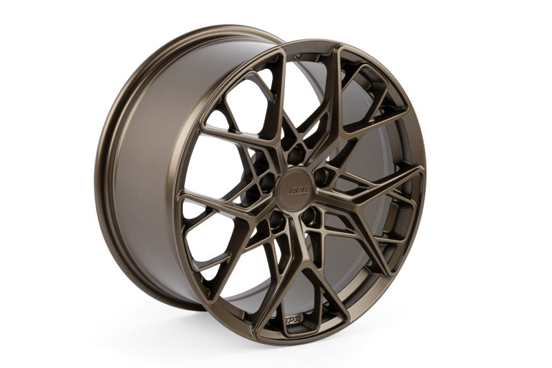 APR Roue A02 fluoformée - 19x8.5 - 5x112 - ET45 - alésage central 66.5mm - bronze