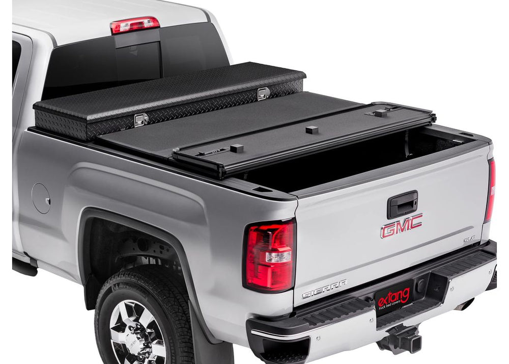Extang Hard Folding Tonneau Cover — 2017-2025 Ford F-250 / Ford F-350 / Ford F-450 (84488EXT)