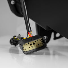 AlphaRex Phares à projecteur DEL Luxx avec éclairage d'activation/clignotant séquentiel/Switchback 25-26 Dodge Ram 1500 - noir Alpha