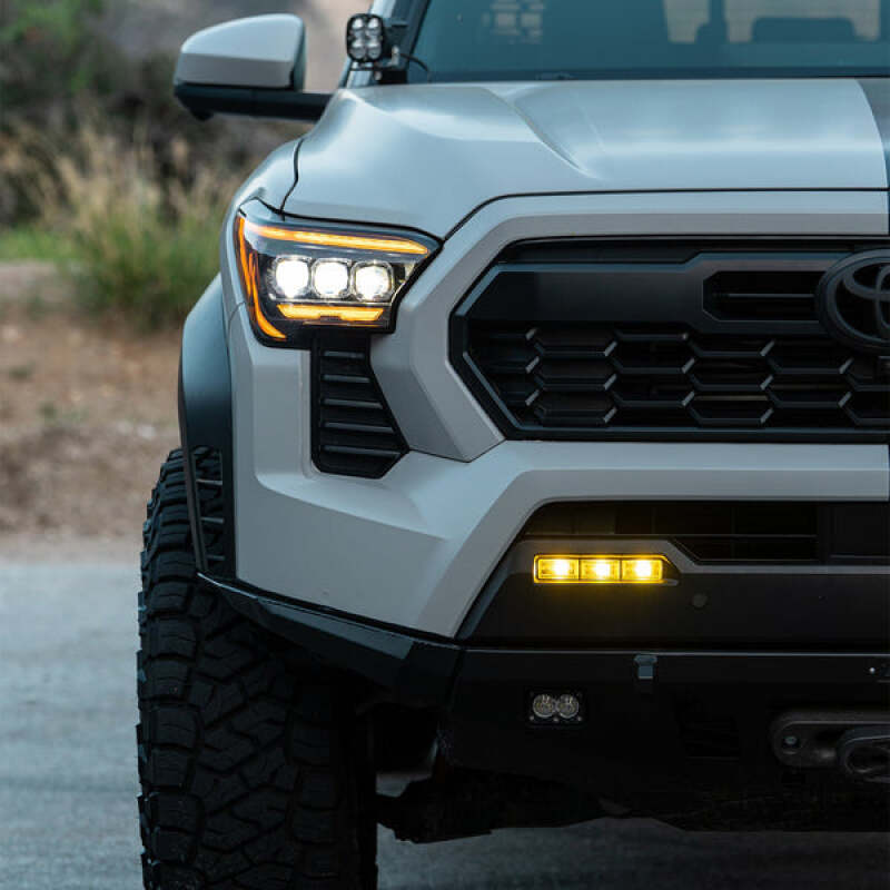 AlphaRex Phares antibrouillard à projecteur DEL bicolores Double Tap 22-25 Toyota Tundra/Sequoia
