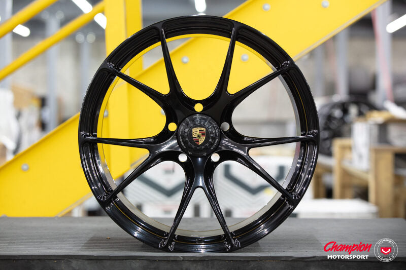 Vossen X Champion Roue RS74 21X12 / ET45 / noir brillant / fixation centrale / 911 GT3 992 - arrière