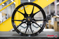 Vossen X Champion Roue RS74 21X12 / ET45 / noir brillant / fixation centrale / 911 GT3 992 - arrière