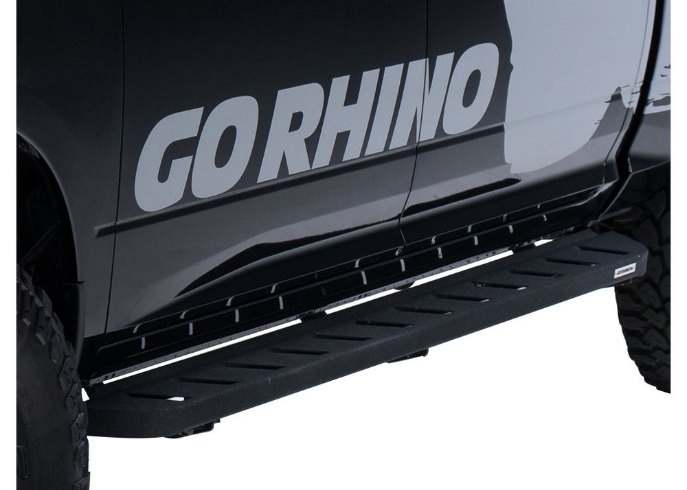 Go Rhino RB10 Running Boards — 2014-2018 Chevy Silverado 1500 / GMC Sierra 1500 (63404787T)