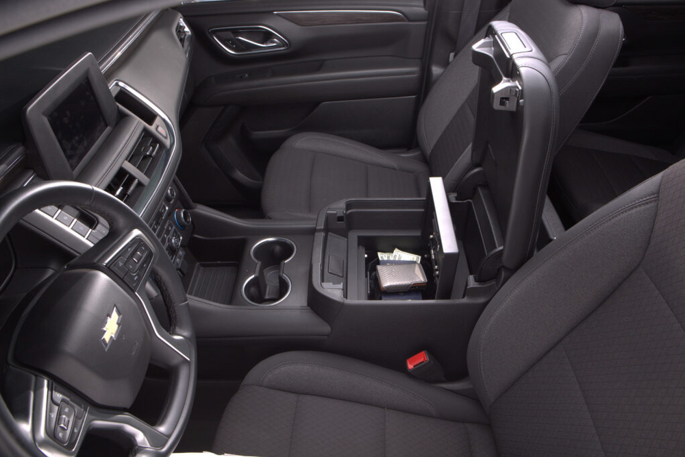 Tuffy Security Products Center Console Safe for 2021-2027 Tahoe/Yukon/Suburban - Combo Lock