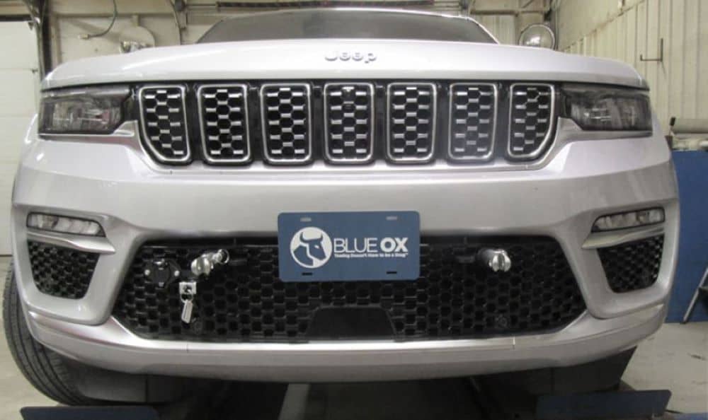 Blue Ox Baseplate - 22-25 Grand Cherokee Without Tow Hooks