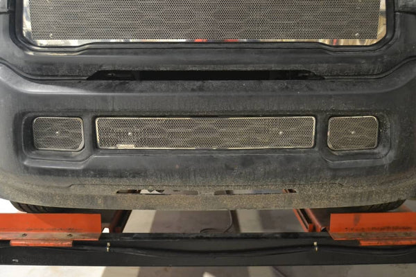 Cloud-Rider Cloud Rider Stainless Bumper Overlay - 19-23 Ram 2500/3500 Tradesman Without Sensor & with Block Heater