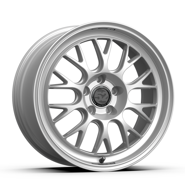 fifteen52 Holeshot RSR 18x9 5x114.3 38mm ET 73.1mm Center Bore Radiant Silver Wheel