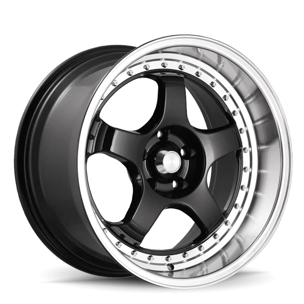 Konig Roue SSM 18x8 5x114.3 ET45 - noir brillant avec rebord usiné