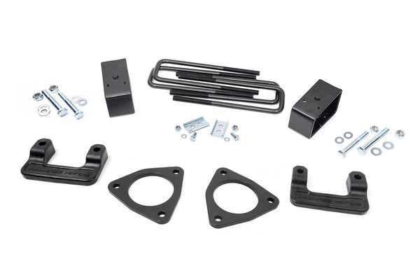 Rough Country 2.5" Lift Kit - 14-18 Sierra 1500 Denali with Magneride