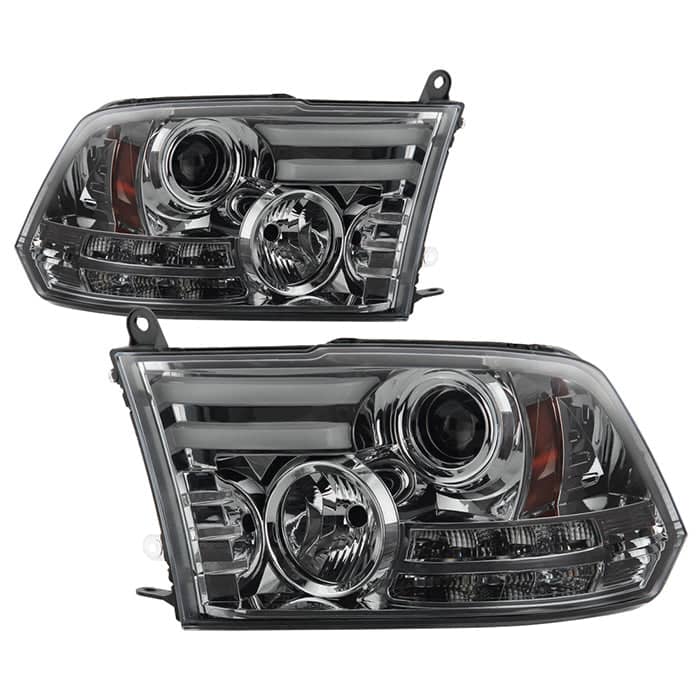 Spyder Signature Smoke Projector Headlights W/Light Bar | 09-18 Dodge Ram 1500/10-19 Ram 2500/3500