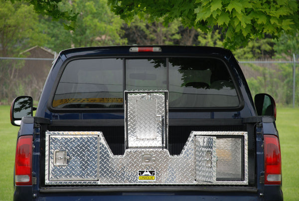 Unique Truck Accessories Gooseneck Hitch — Rear (UNITB203-57RD-BT)
