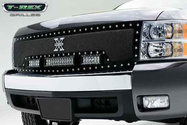 Torch LED Grille - Silverado 1500 07-13 - Includes Harness T-Rex Lighted Black Mesh
