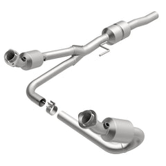 MagnaFlow Direct Fit Catalytic Converter 02-03 Dodge Durango 5.9L