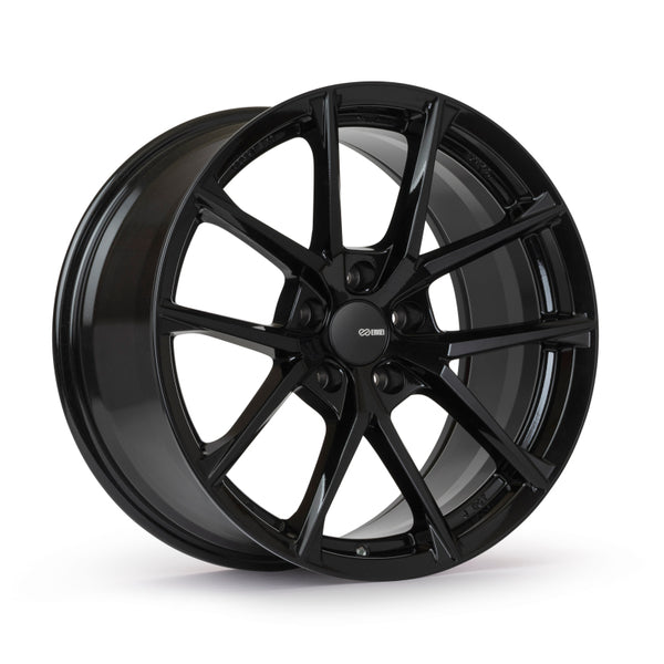 Enkei Roue Helix 18x8 po / 5x112 / déport 45mm / alésage 72.6mm - noir brillant