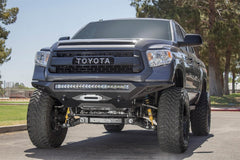 Addictive Desert Designs Pare-chocs avant Stealth Fighter avec support de treuil et capteurs 2014+ Toyota Tundra
