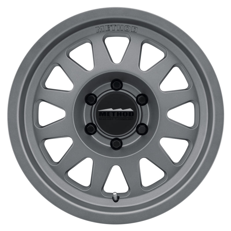 Method Roue MR704 17x8.5 déport 0mm 6x5.5 alésage 106.25mm - titane mat
