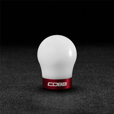 Cobb Pommeau de levier de vitesses blanc Ford 13-14 Focus ST/14-15 Fiesta ST - base rouge