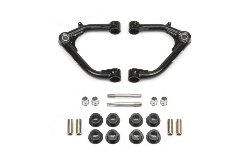 Fabtech Ensemble de bras de suspension supérieurs Uniball 0-6 po 07-18 GM C/K1500 avec bras supérieurs forgés d'origine