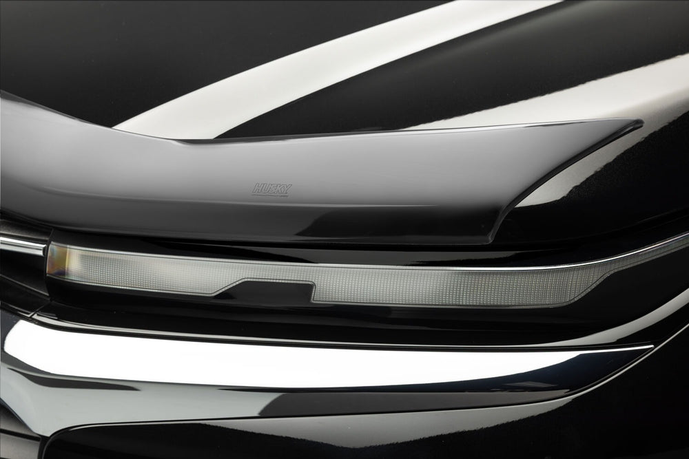 Husky Liners Aeroskin Hood Protector Smoke — 2025-2026 Chevrolet Traverse (2842219)