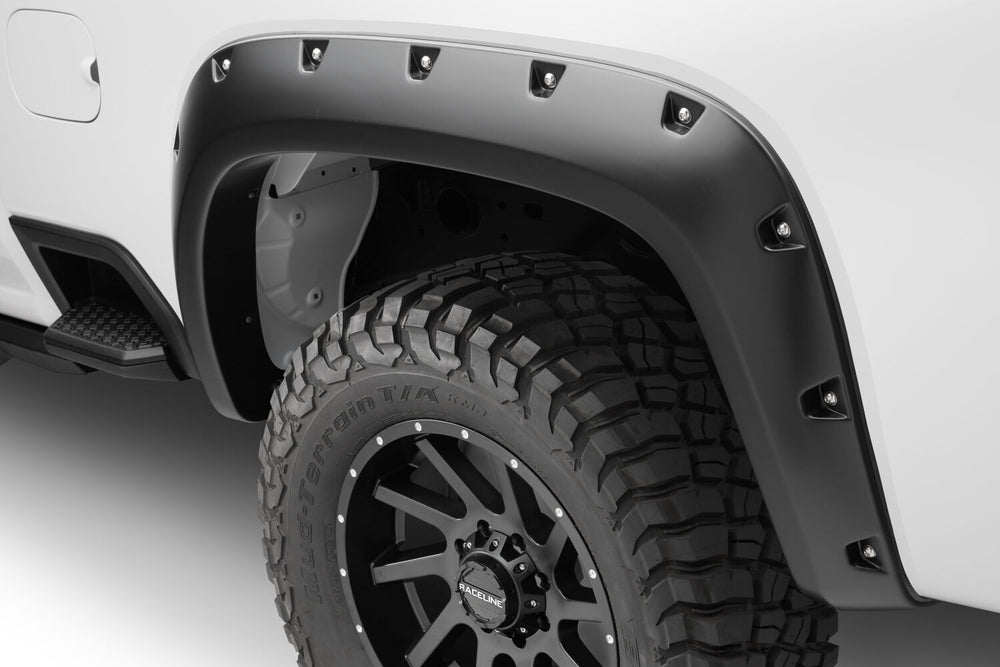 Élargisseurs d'ailes "Pocket Style" 4 pièces - Noir (Chevrolet Silverado 2500/3500 Heavy Duty 20-24)